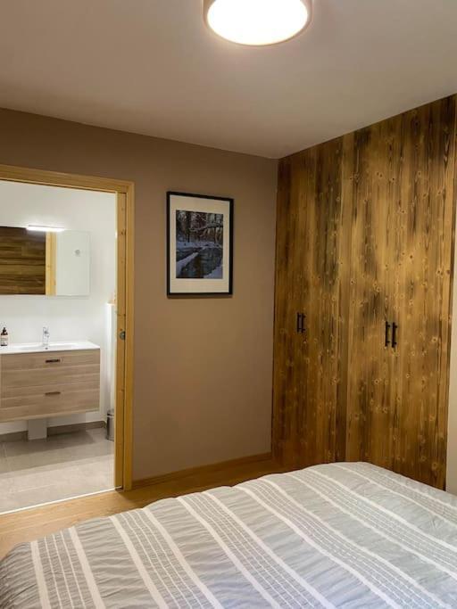 Gorgeous 2 Bedroom, 2 Full Bath, Ski In Apartment! Winner Of 2025 And 2024 Traveller Award! Morzine Exterior photo